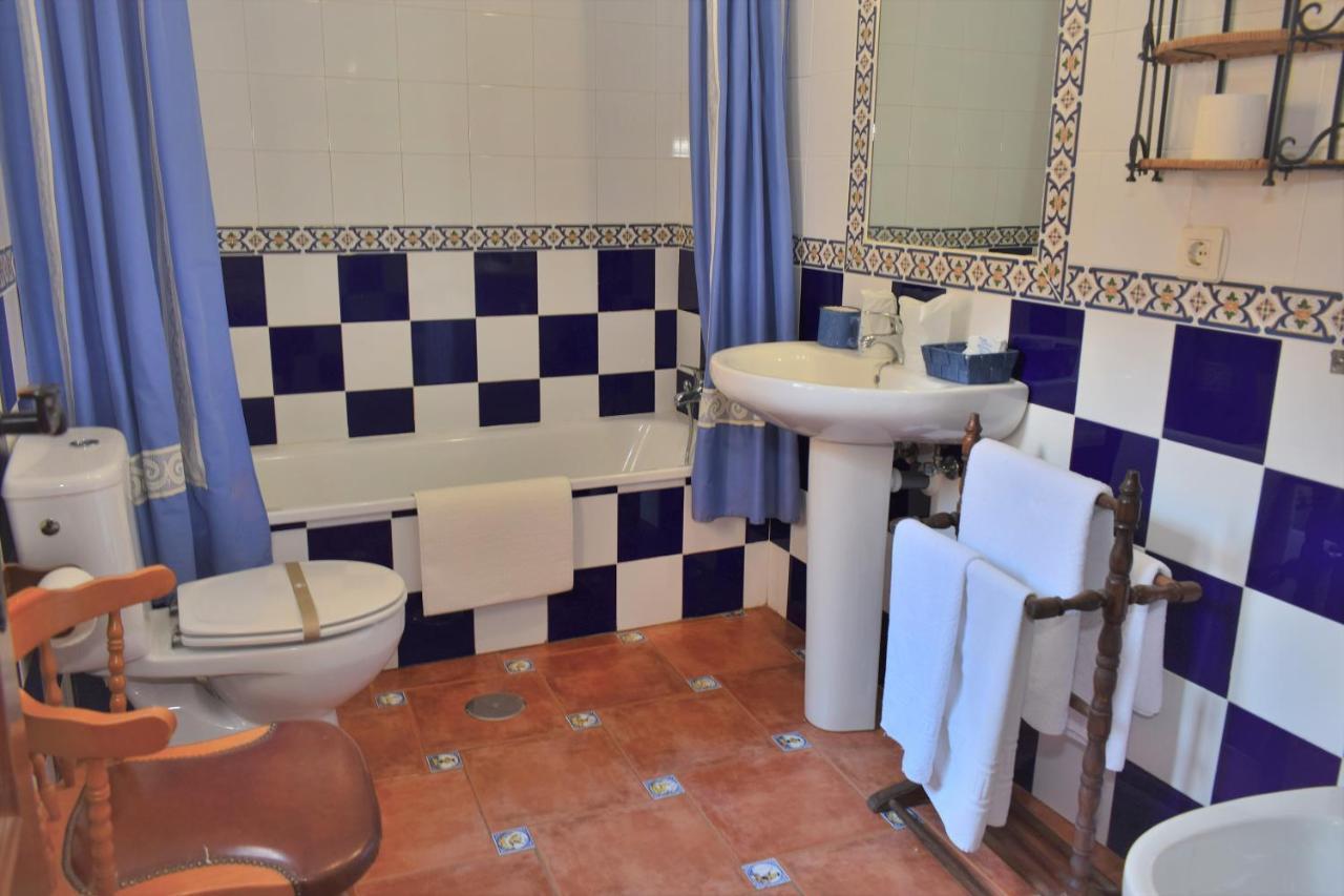 Posada El Arriero Torrejón el Rubio Exteriör bild